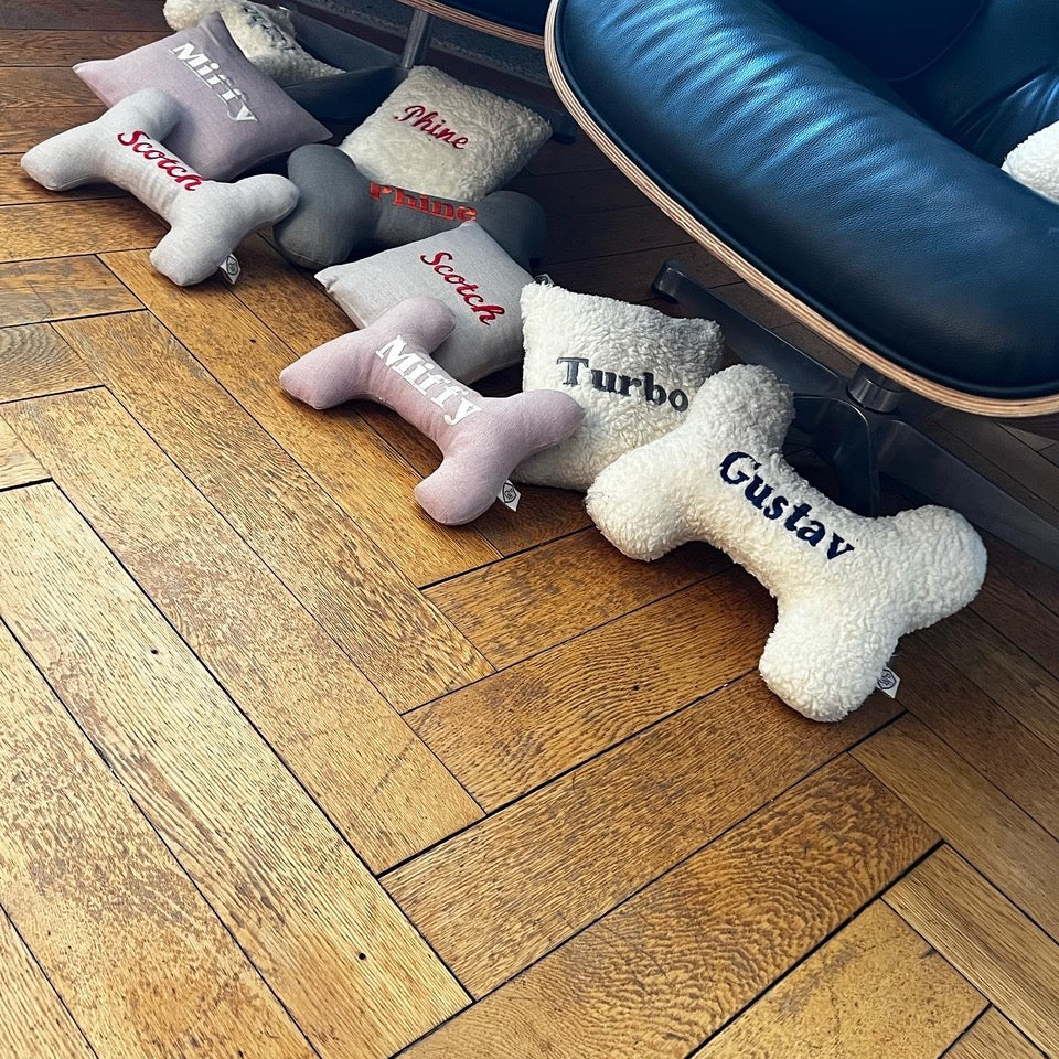 Hundeknochen personalisiert TEDDY - groß - Druckschrift